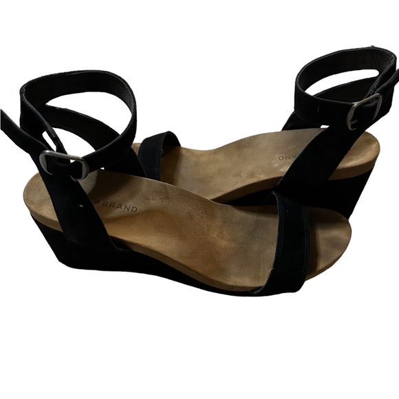 Lucky Brand Women's Karston BLK Suede Ankle Strap Wedge Heeled Sandals US 10M - Picture 2 of 13